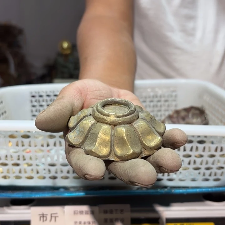 815 铜器物品理性消费