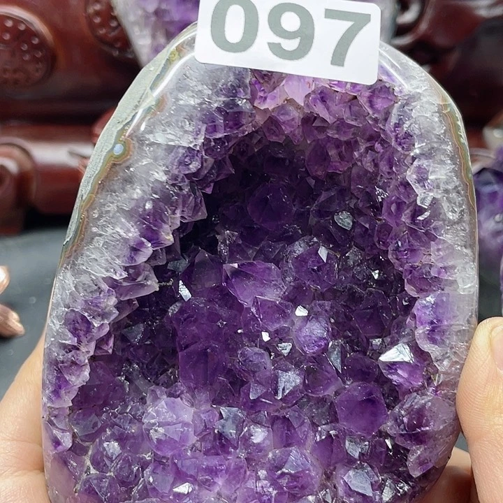 水晶大型摆件（非配饰）未镶嵌