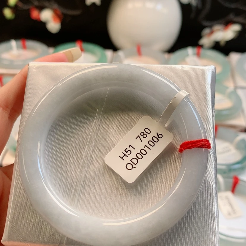 【闪购商品】未镶嵌手镯翡翠51白月光圆条