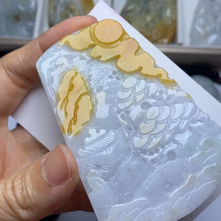 颈饰未镶嵌翡翠翡翠