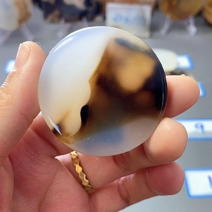 玛瑙/玉髓未镶嵌珠宝半成品