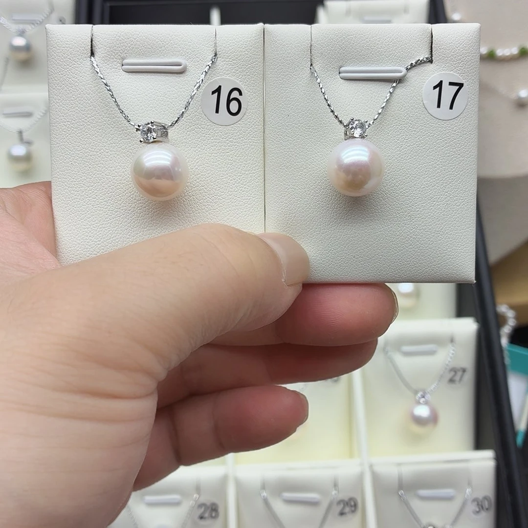 坠链均925银锆石11➕，戴妃吊坠，微微瑕