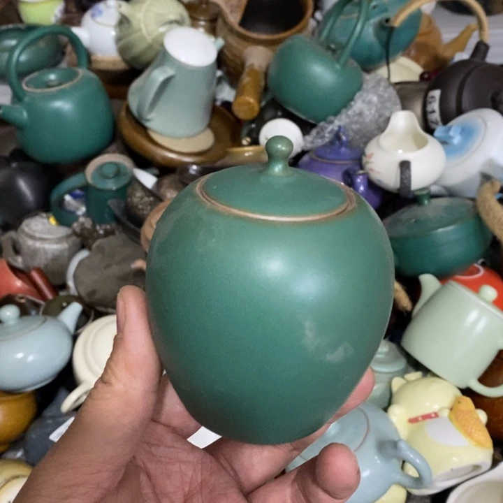 陶瓷艺术品及陶瓷壶