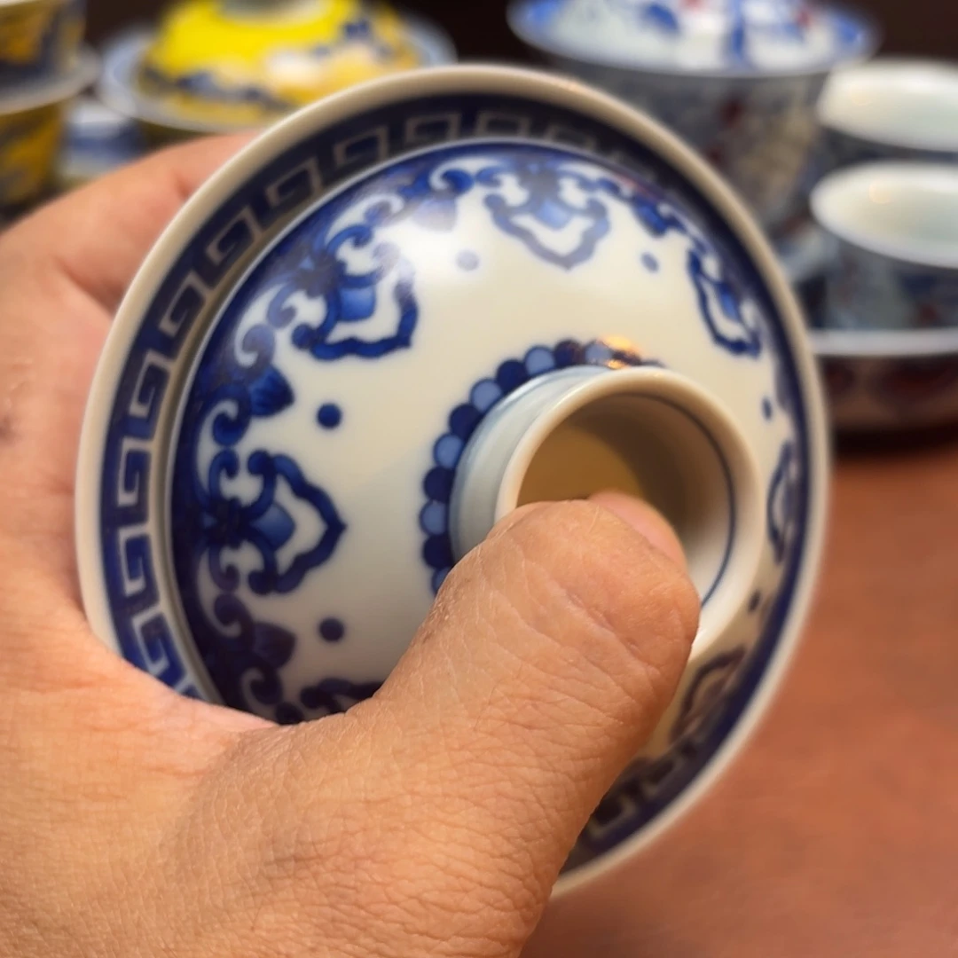 盖碗微瑕不合缝千佛盖碗景德镇发货