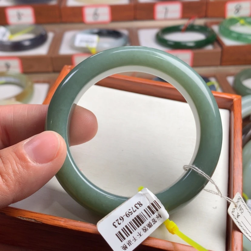 【闪购商品】和田玉手镯未镶嵌54.2