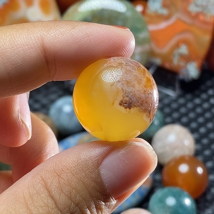 未镶嵌颈饰玛瑙/玉髓