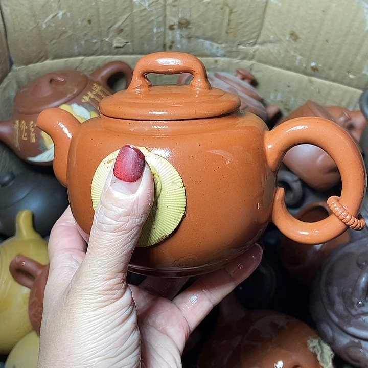 手工制作宜兴紫砂茶壶