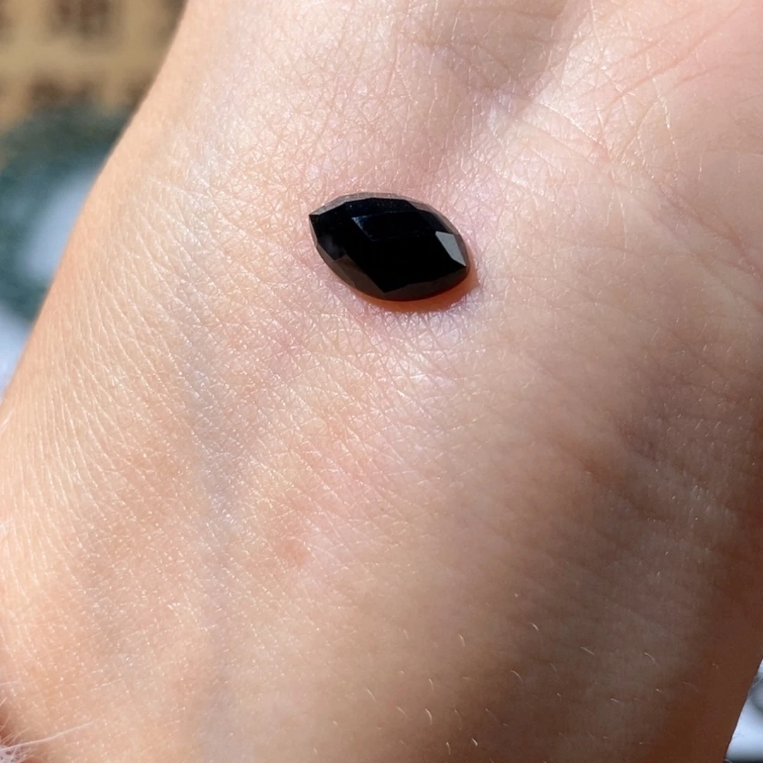 定制翡翠未镶嵌翡翠9.6×5.9×6