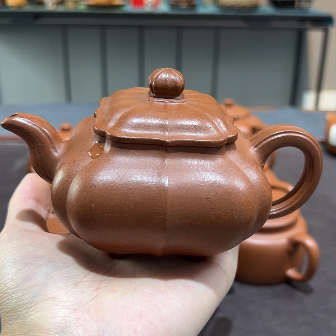 衣*白宜兴紫砂壶泡茶喝