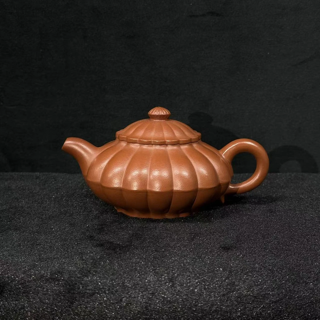 67/H103005/卢云霞/紫砂壶椭圆合欢/大红泥