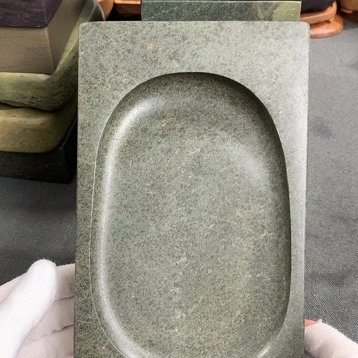 广东肇庆原石端砚