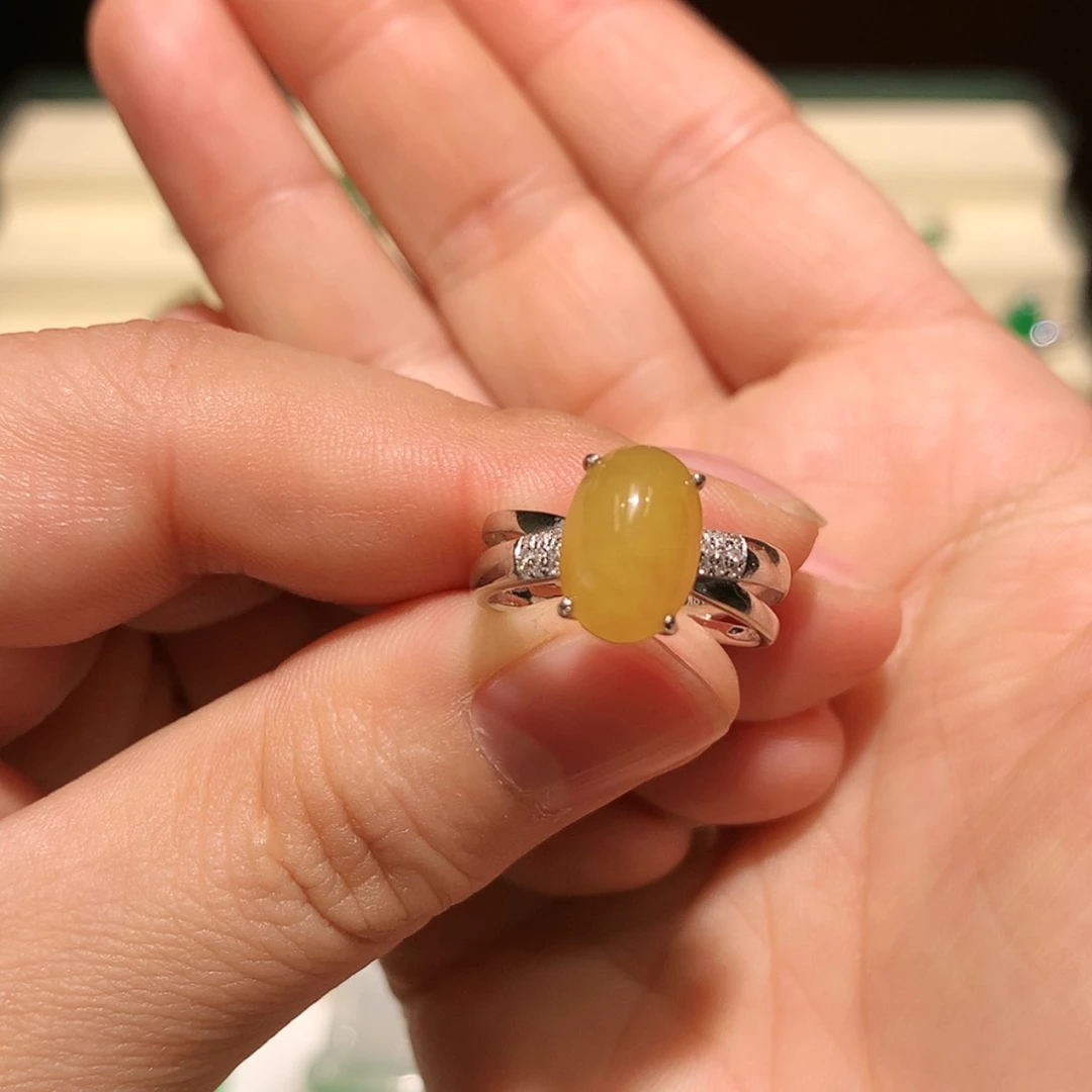 【闪购商品】翡翠戒指18K金镶嵌缅甸A货