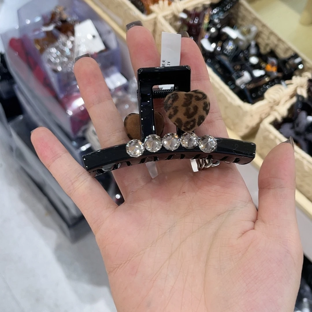 布艺非金属豹纹爱心半抓