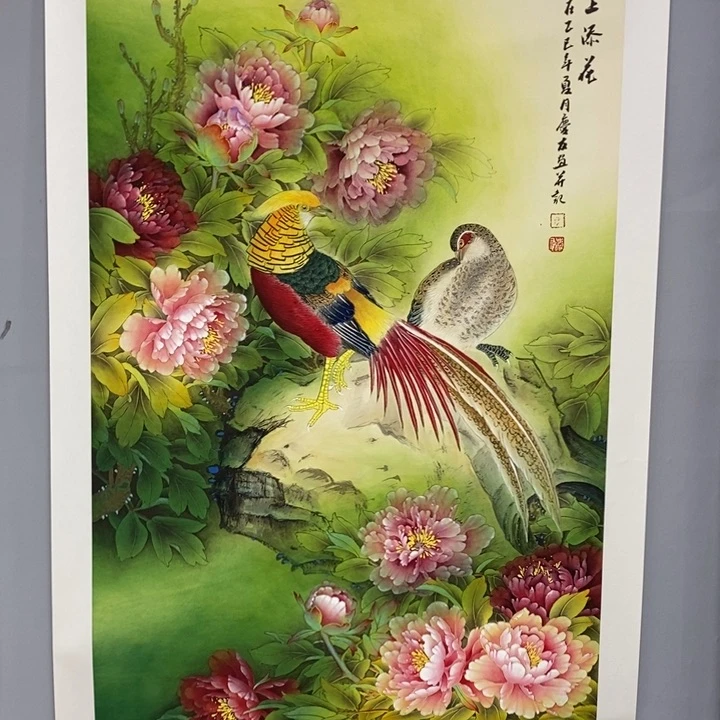 手绘作品等多种形式进行