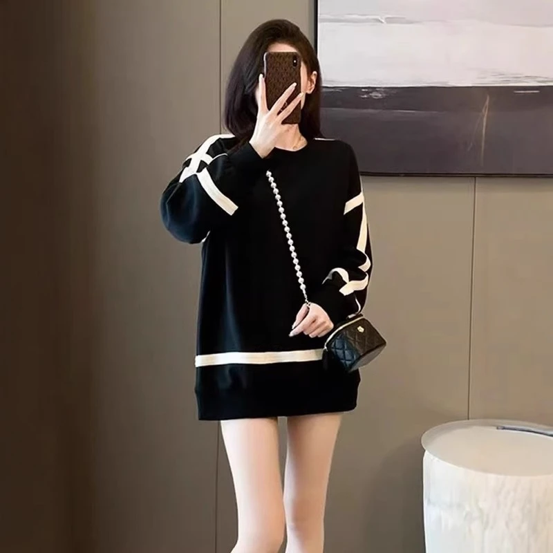 大码胖MM撞色圆领加绒卫衣女装秋冬季新款中长款宽松长袖上衣