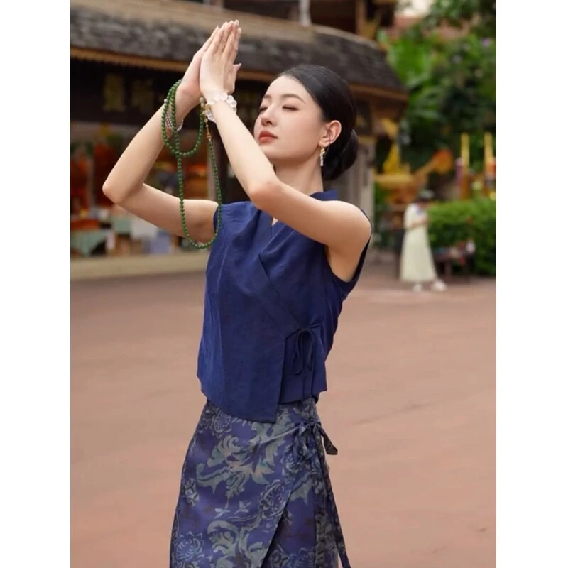 早秋新中式国风绝美轻奢高级感超好看蓝色系带背心衬衫半身裙套装