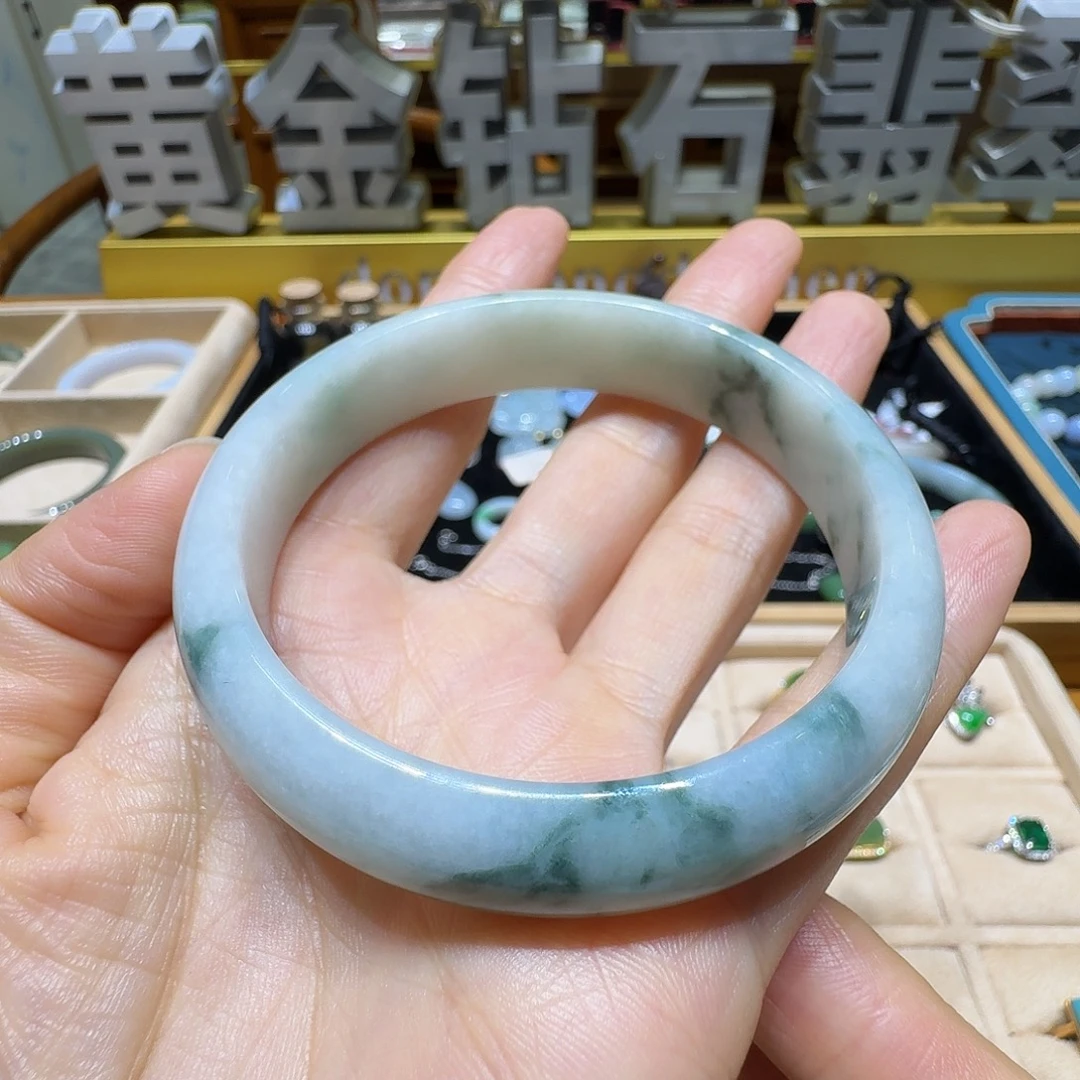 翡翠未镶嵌手镯翡翠手镯