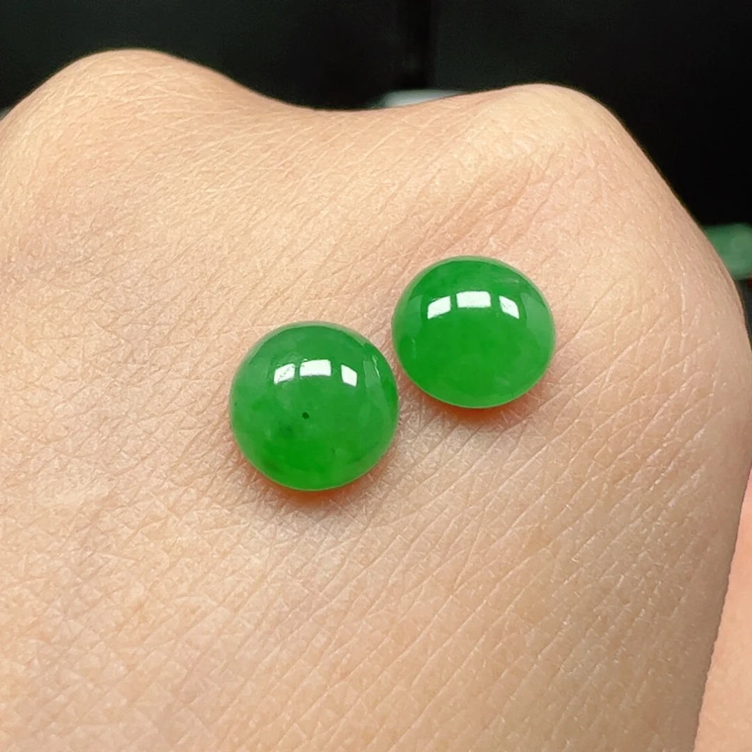 翡翠未镶嵌耳饰蛋面一对