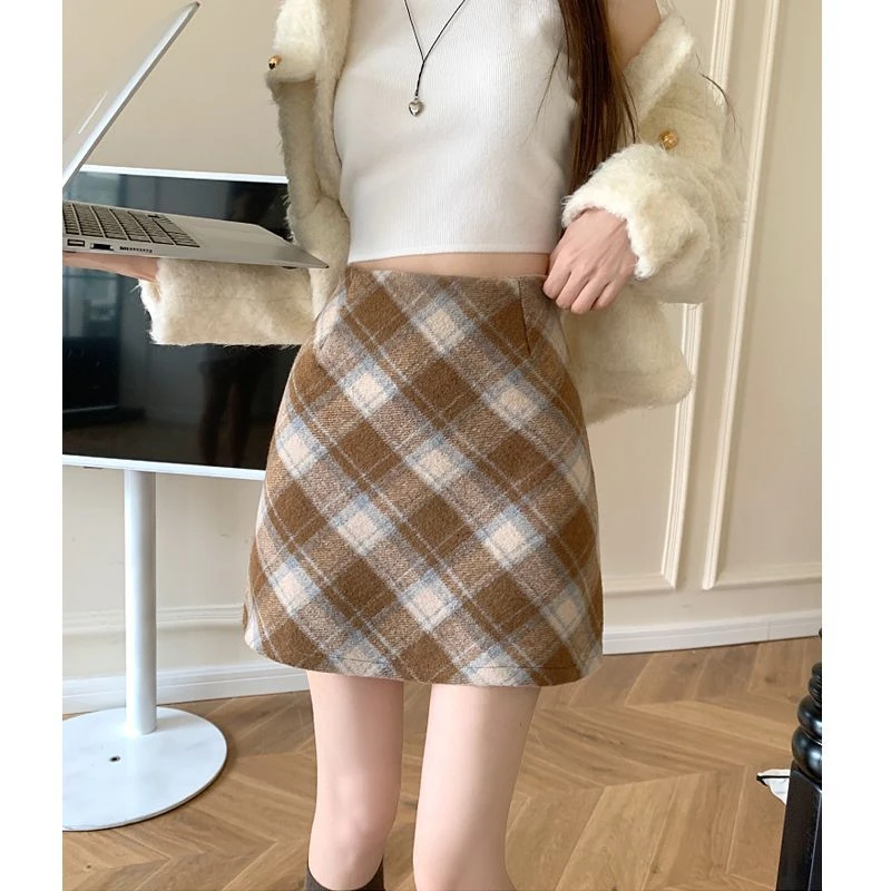 格子显瘦半身裙小个子百搭春秋裙子女装高腰A字包臀裙时尚毛呢
