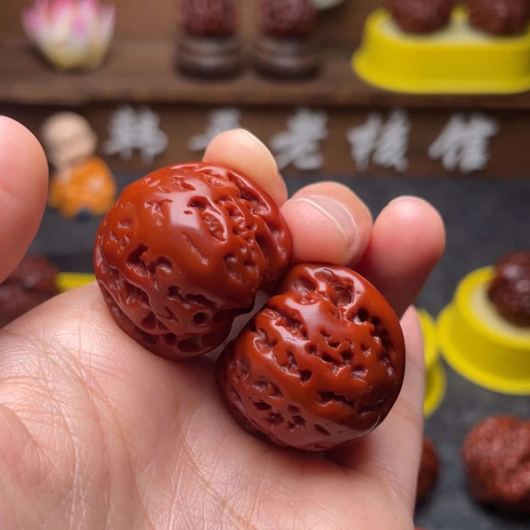 文玩核桃吊坠文玩核桃 手把件 百年 30