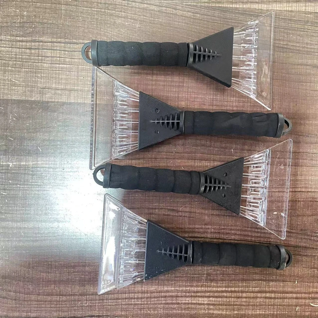 日用车载工具除雪铲（刮雪板）4个（库存商品介意勿拍）