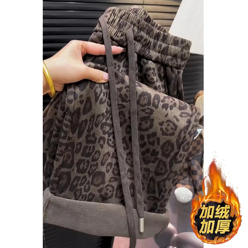 加绒加厚豹纹休闲裤女冬新款韩版大码梨形身材高腰显瘦直筒阔腿裤