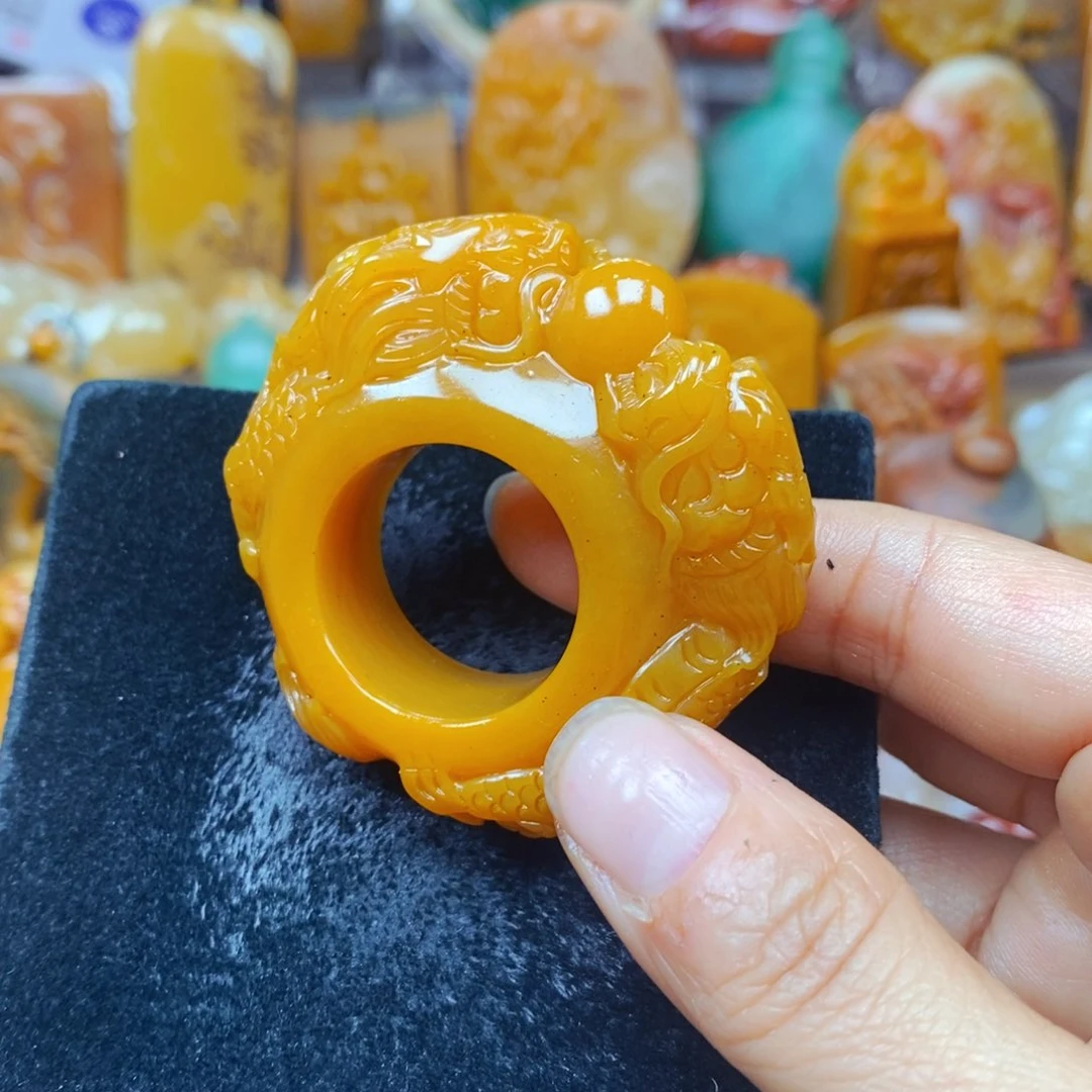 未镶嵌石英质玉（黄龙玉）吊坠(不含链)
