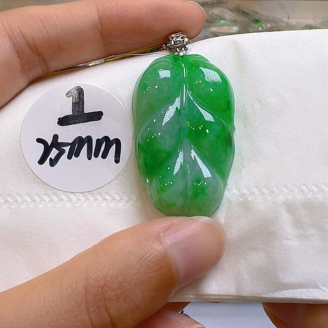 翡翠18K金镶嵌吊坠(不含链)翡翠