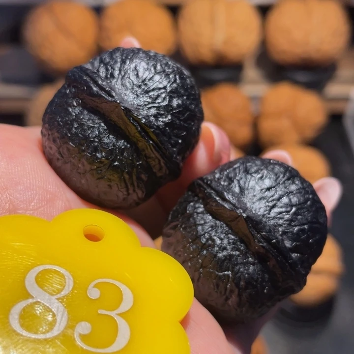 地闷龙珠核桃尺寸34