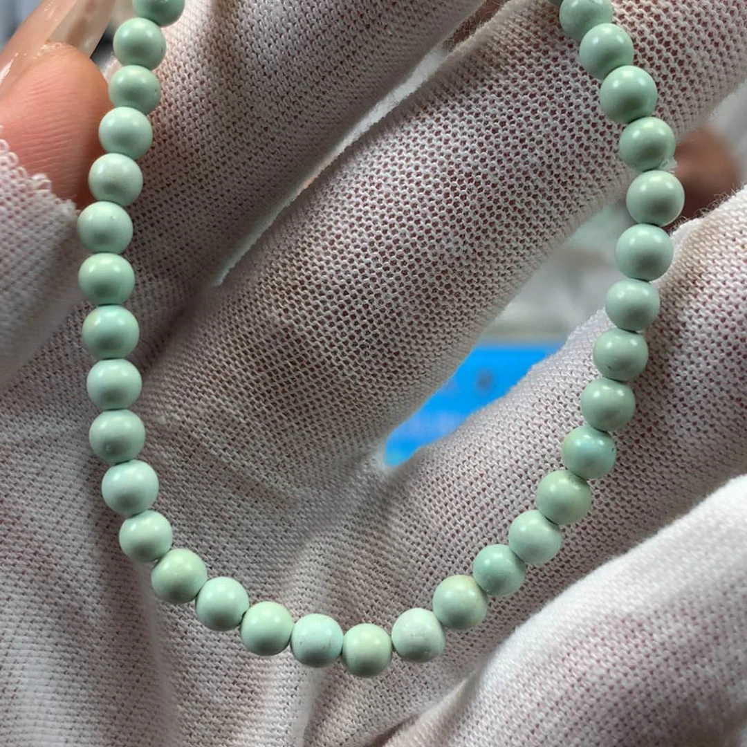 绿松石未镶嵌挂件