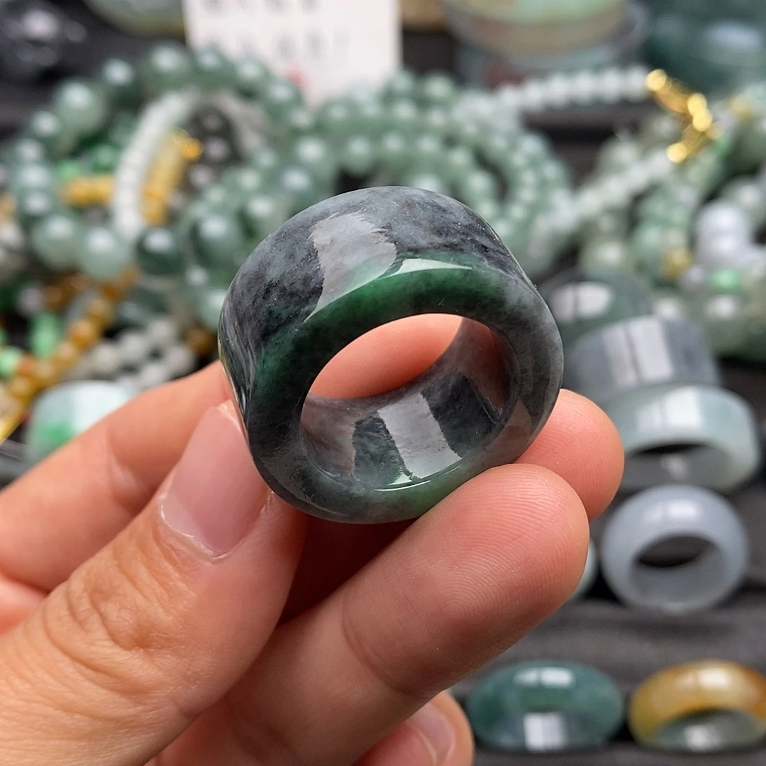 定制翡翠未镶嵌21圈