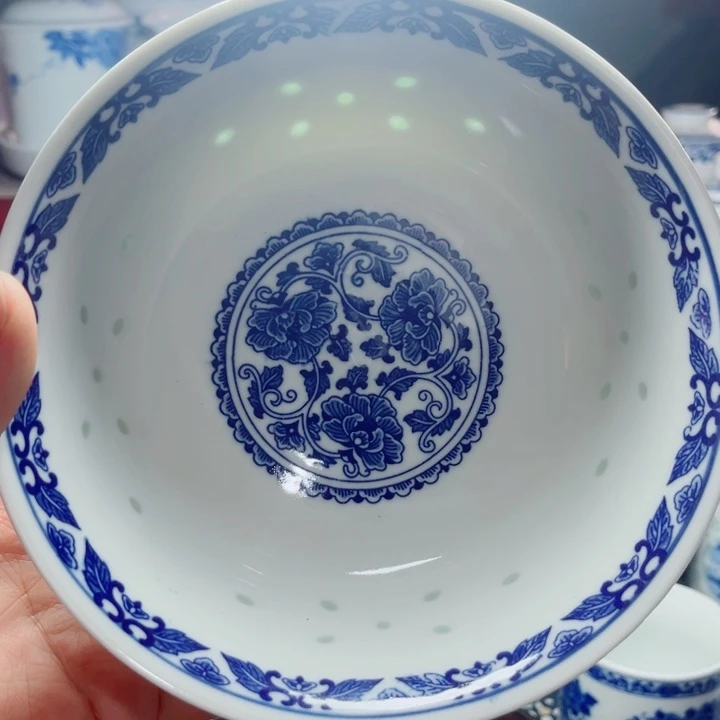 青花玲珑6寸面碗牡丹花