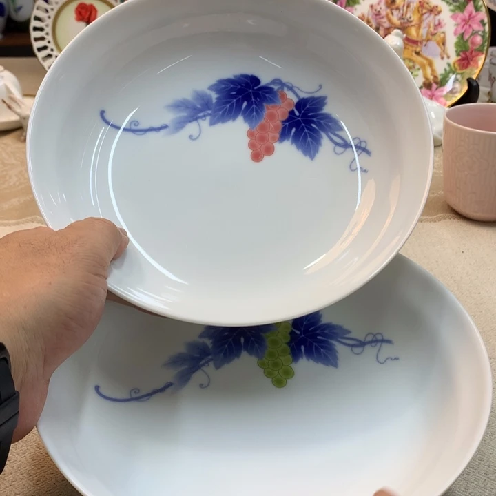 莉****瓷片哈哈哈哈哈哈