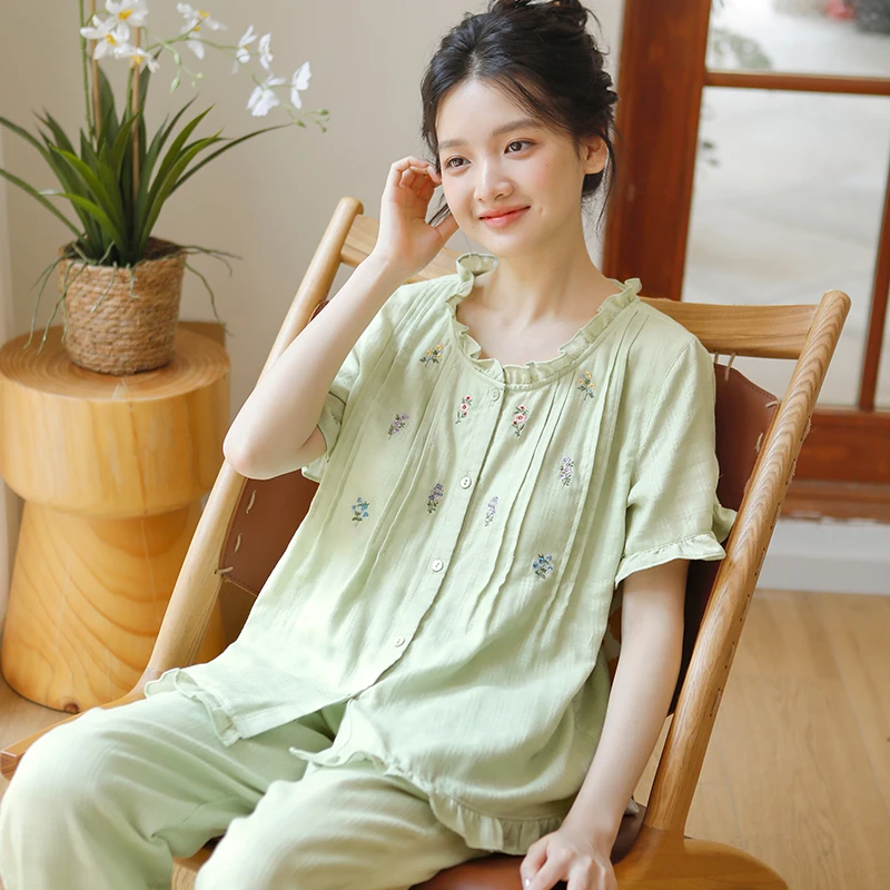 春夏纯棉女士带胸垫睡衣薄款精致刺绣透气短袖长裤家居服套装