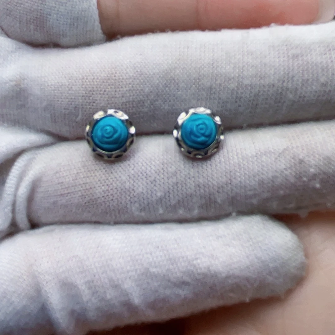 绿松石未镶嵌颈饰