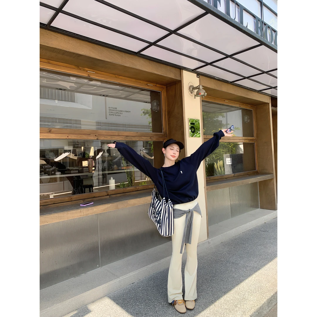 周淼【拉夫穿搭】刺绣印花圆领卫衣女百搭休闲早秋上衣ZM25Z5114JA