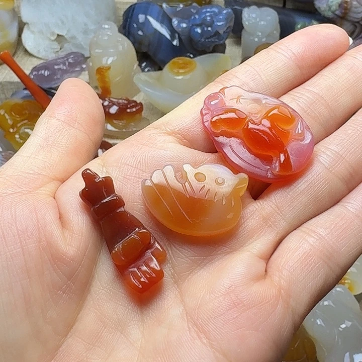 玛瑙/玉髓未镶嵌饰品