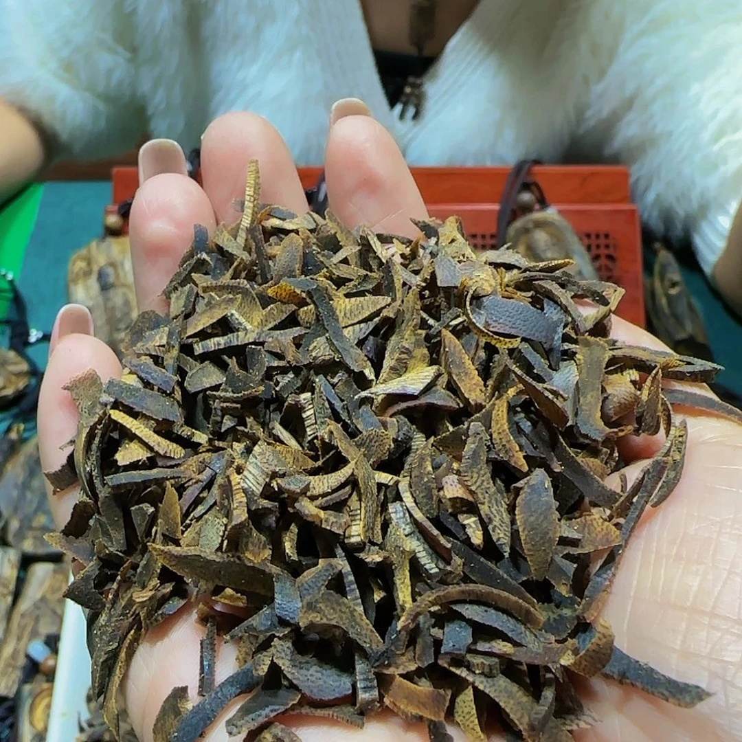 沉香沉香碎屑海南白奇乌身老料切丝20克