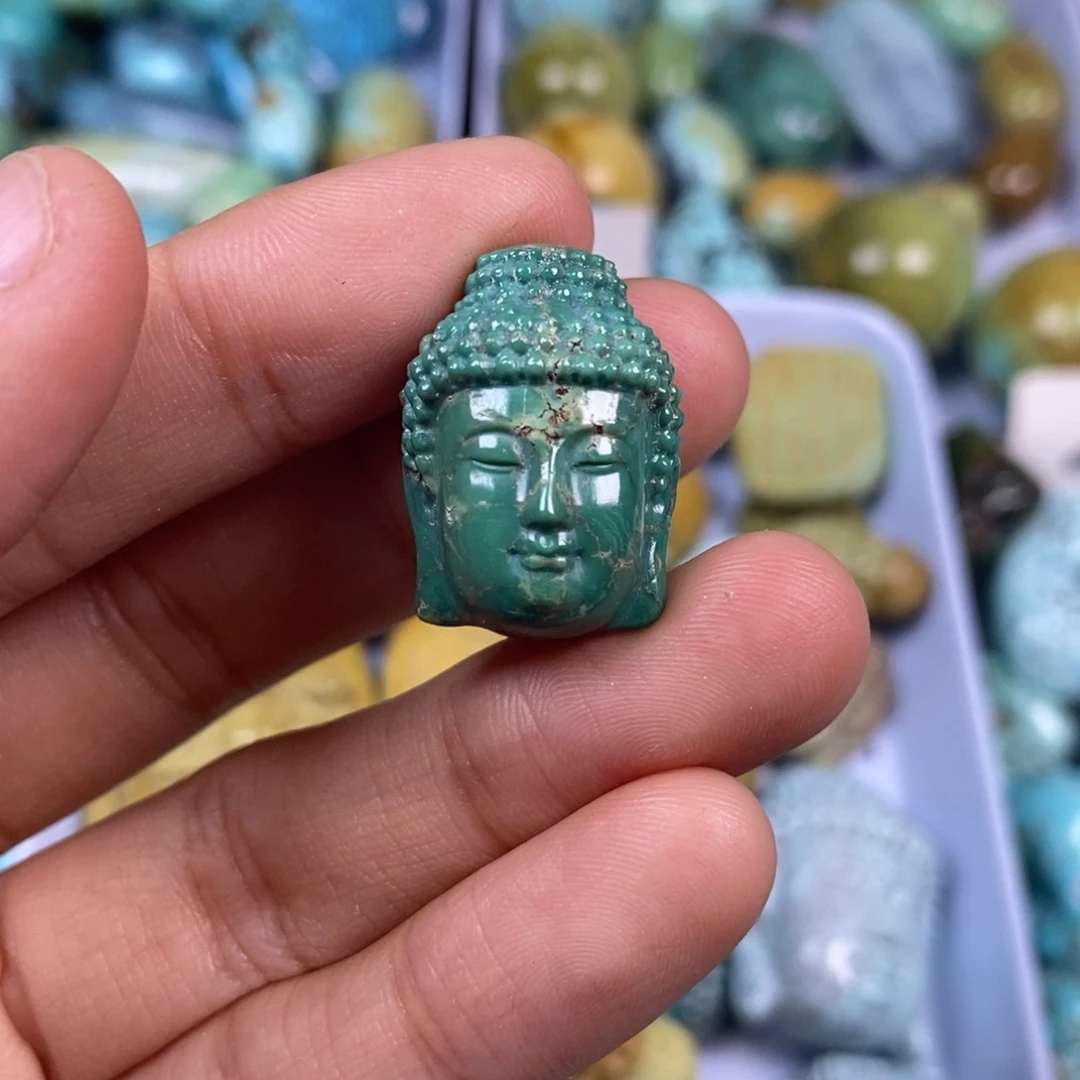 用***4绿松石未镶嵌颈饰