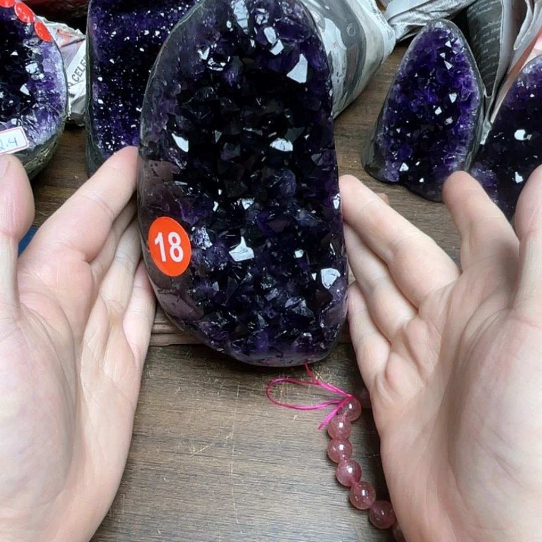 紫晶大型摆件（非配饰）未镶嵌