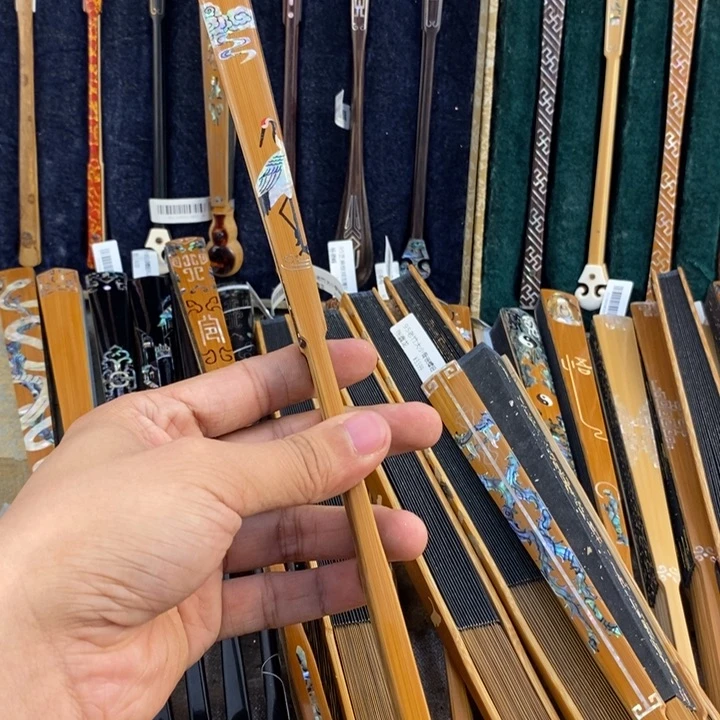 扇子春*“我是第一百个为妖