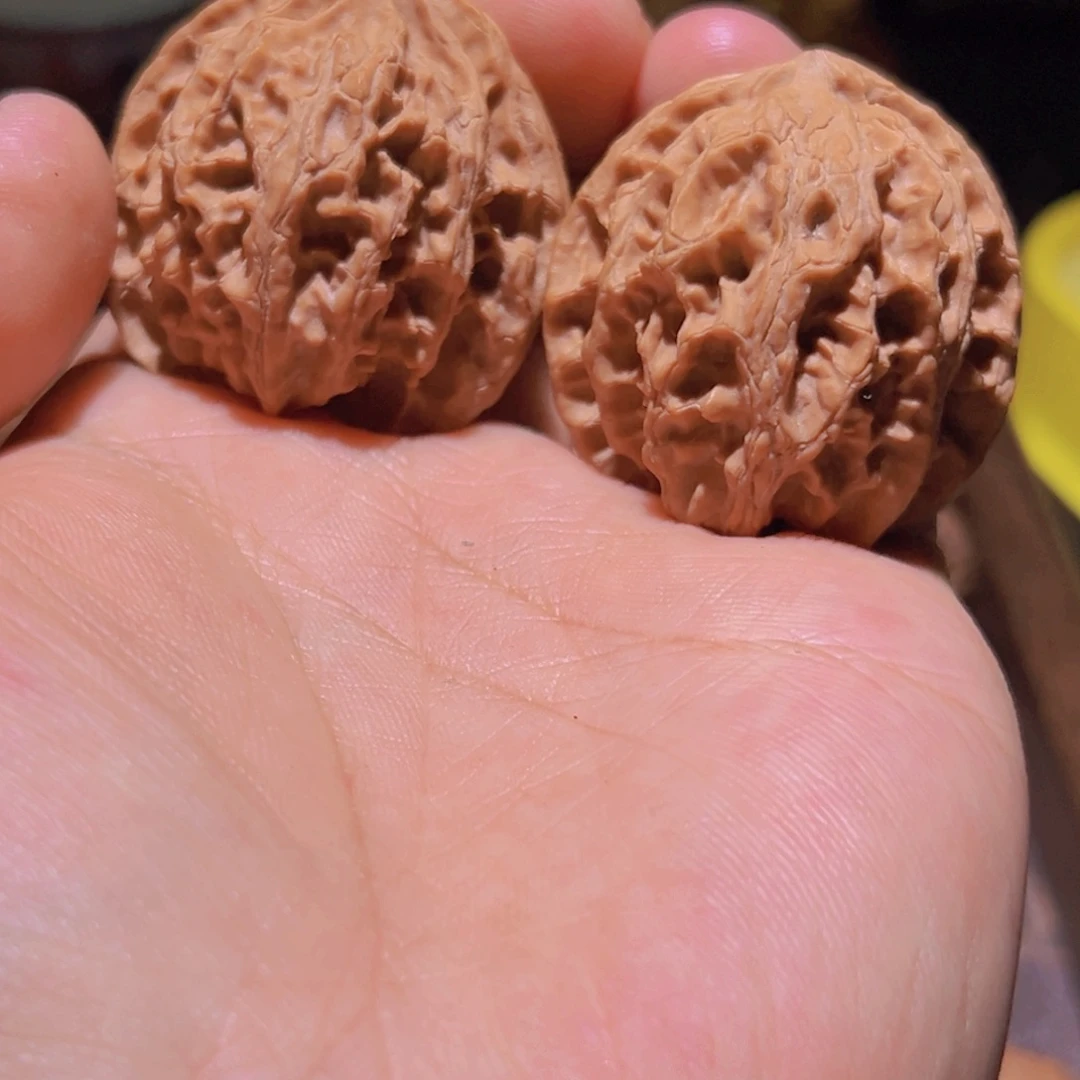 瑞麟文玩核桃苹果圆 38.38.37