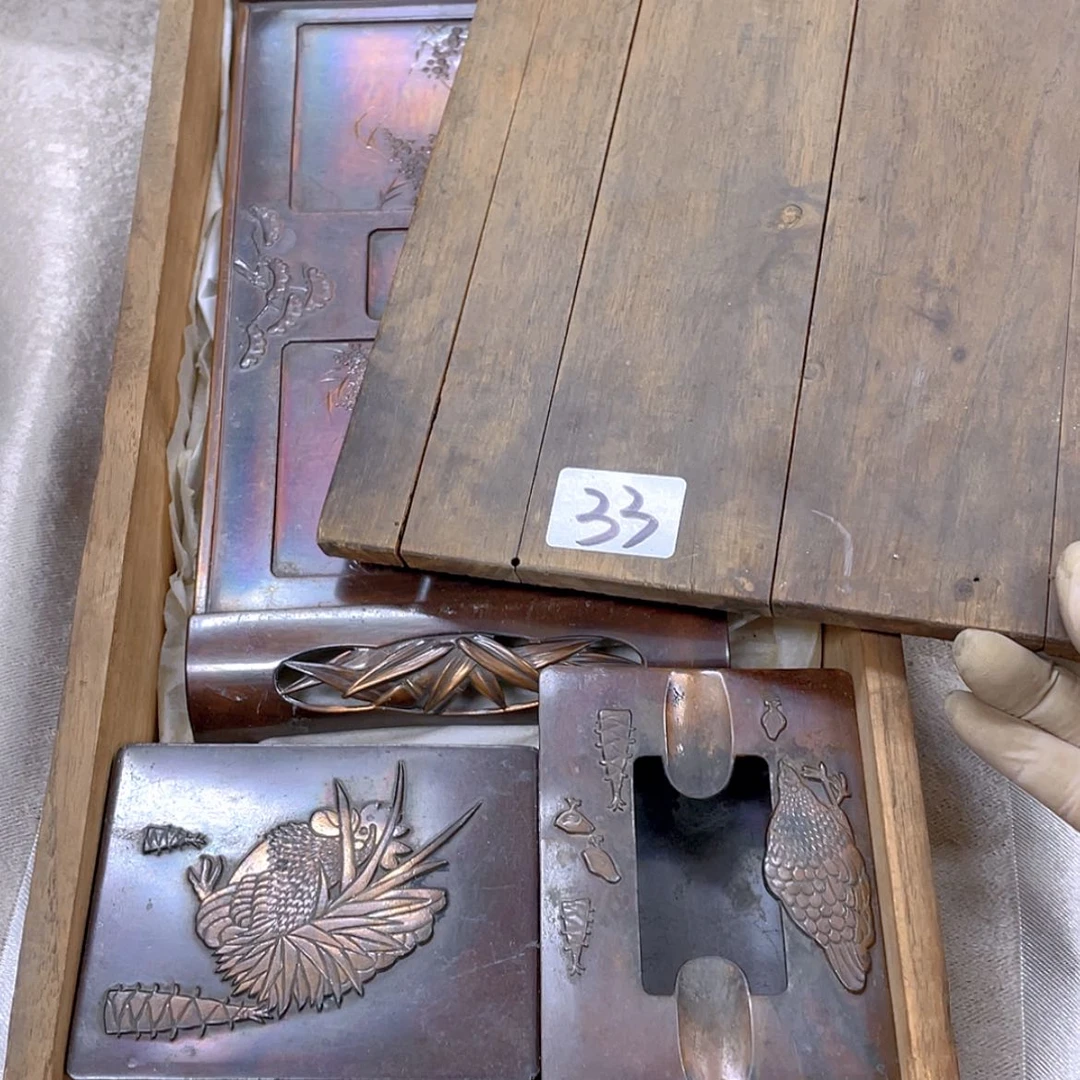 【闪购商品】蓝****年回流物品，不是全新