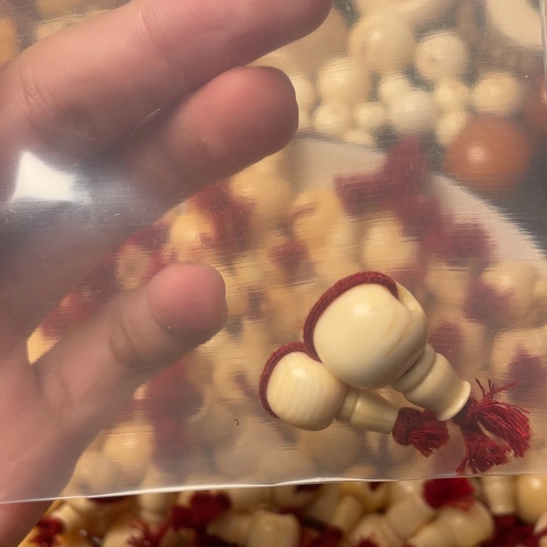 琉璃/树脂/塑料类