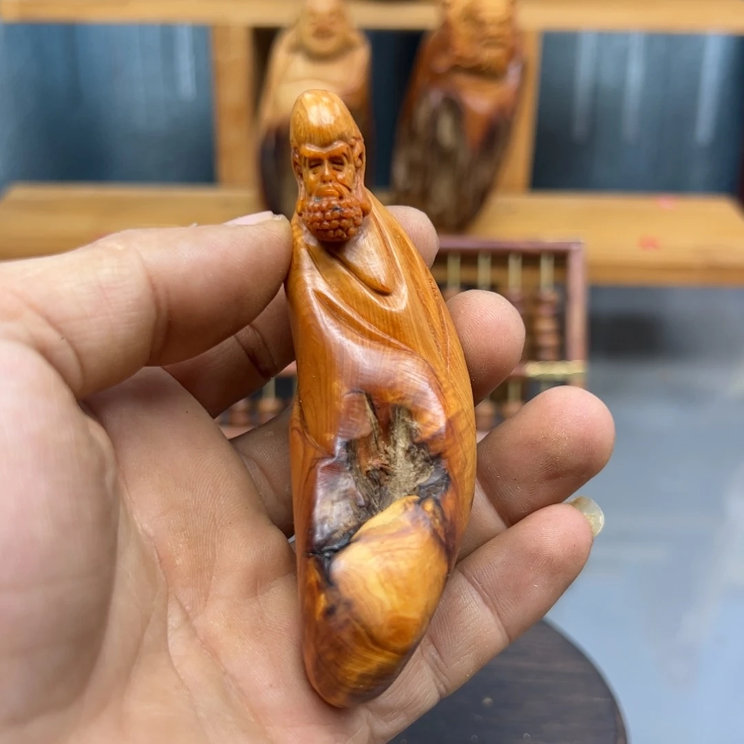 指***夏木崖柏木摆件手把件