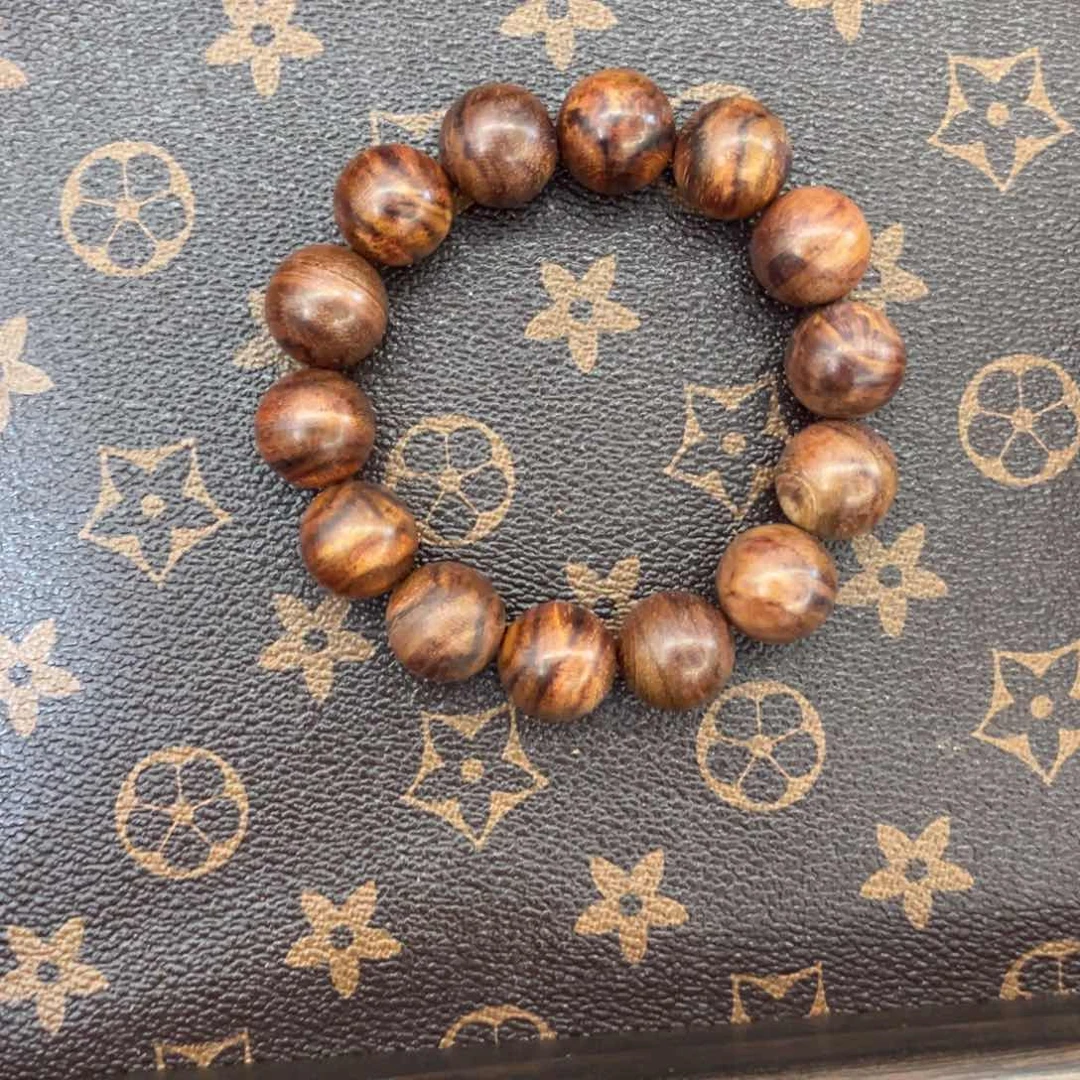 其他黄花梨/降香黄檀吾*