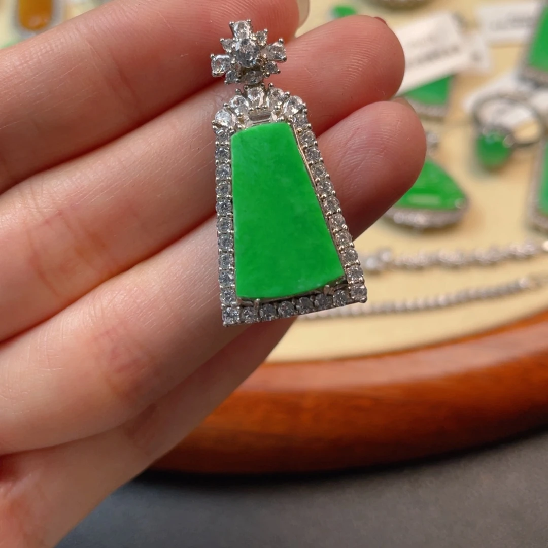 翡翠吊坠(不含链)银S925镶嵌