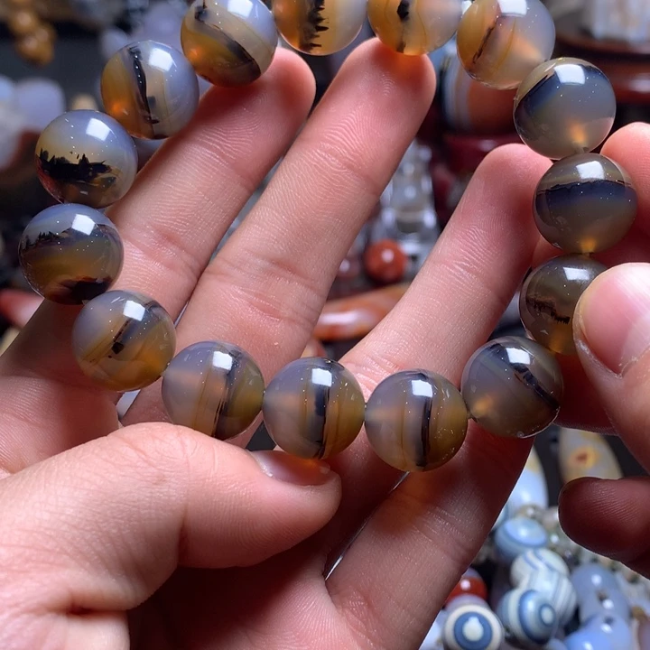 玛瑙/玉髓手串未镶嵌T***o