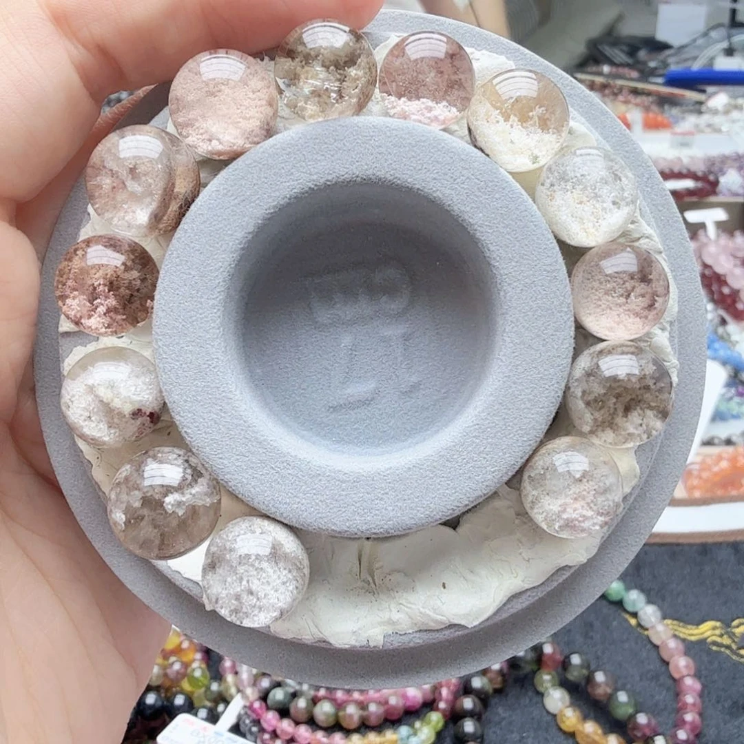 天然辰砂粉白幽灵全家福