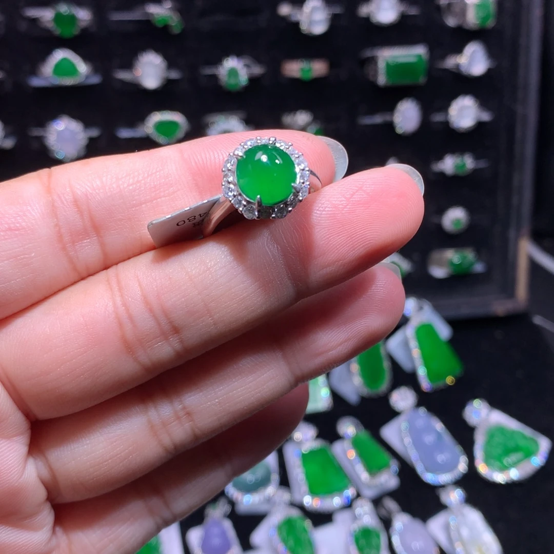 翡翠银S925镶嵌颈饰翡翠